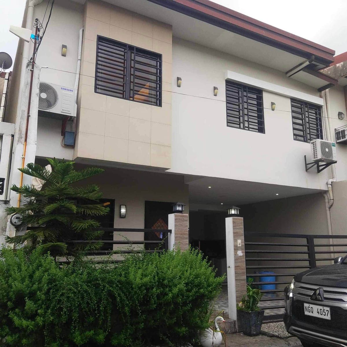 House For Rent in Multinational Village Paranaque City - photo 1