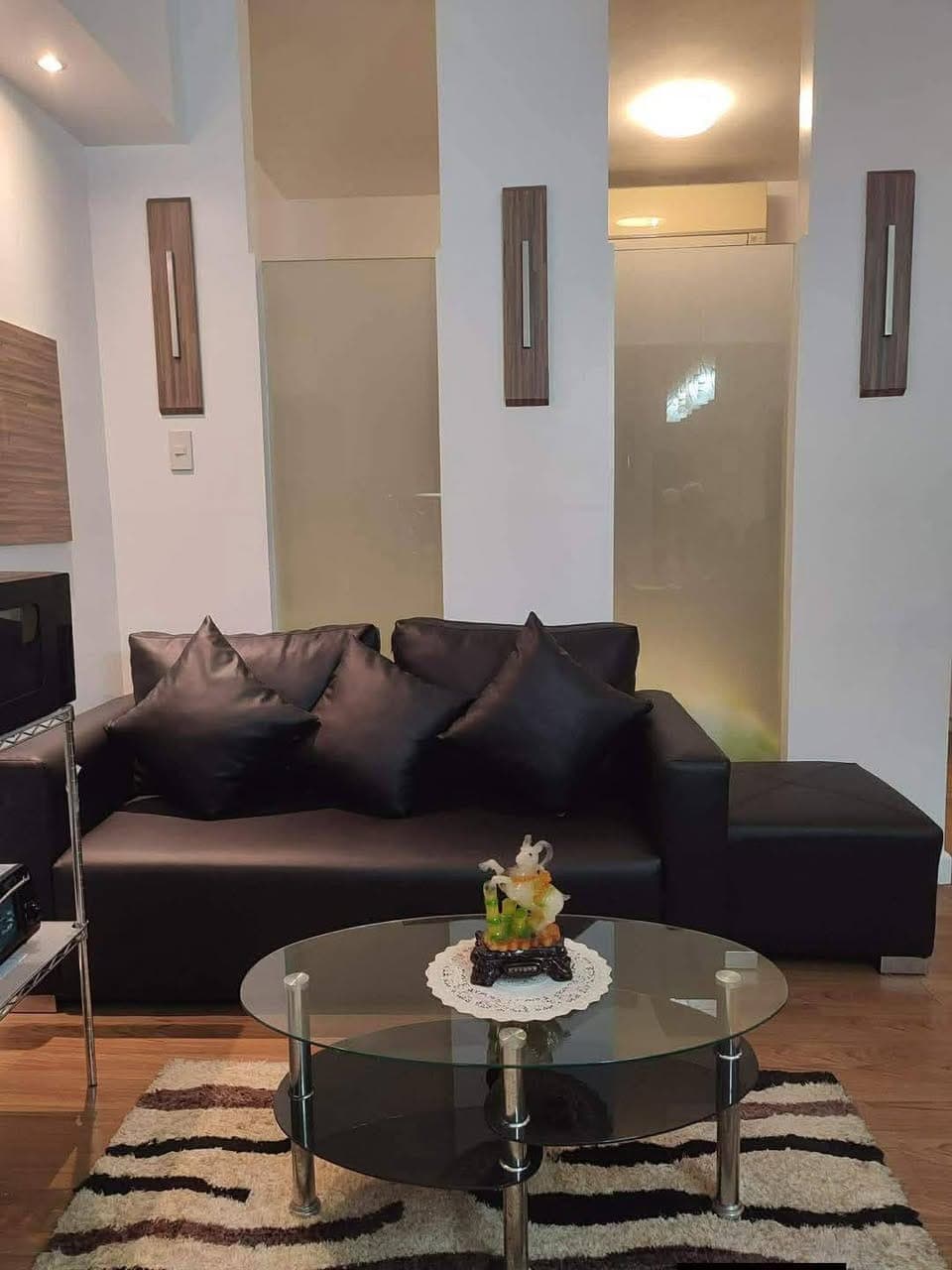 For Rent 1br at The Grand Midori Makati (ER2089) - photo 1