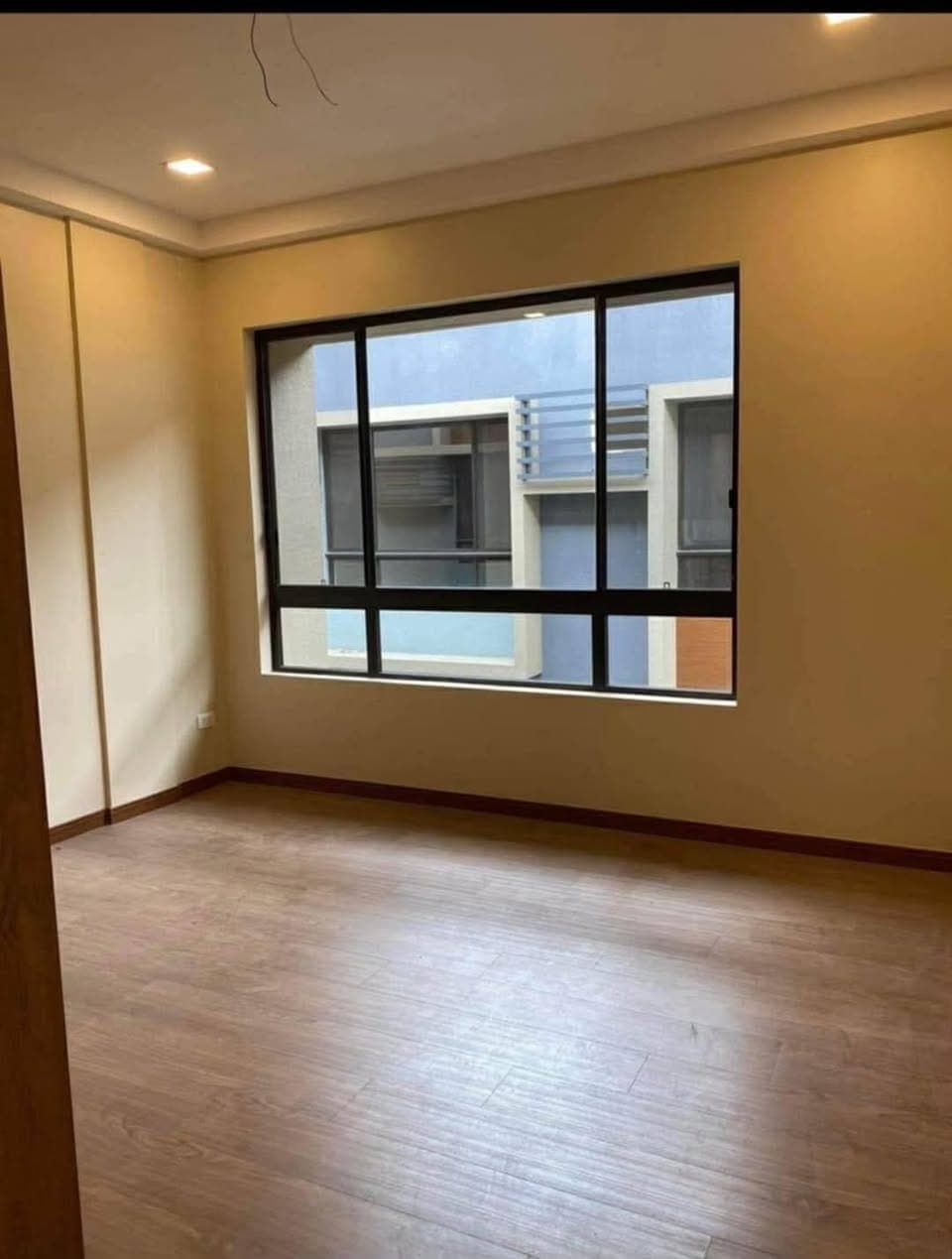 3968 araro street barangay palanan makati unit N - photo 5