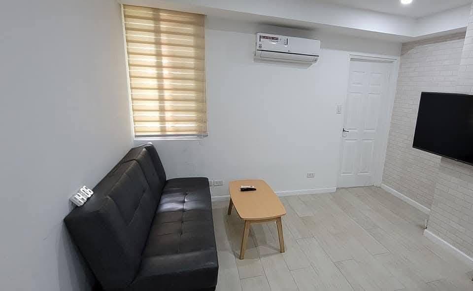 1-Bedroom Unit for Lease – Seibu Tower Condominium, BGC - photo 2