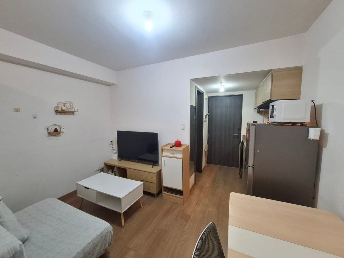 FOR RENT / 1BR UNIT @ THE RISE - photo 3