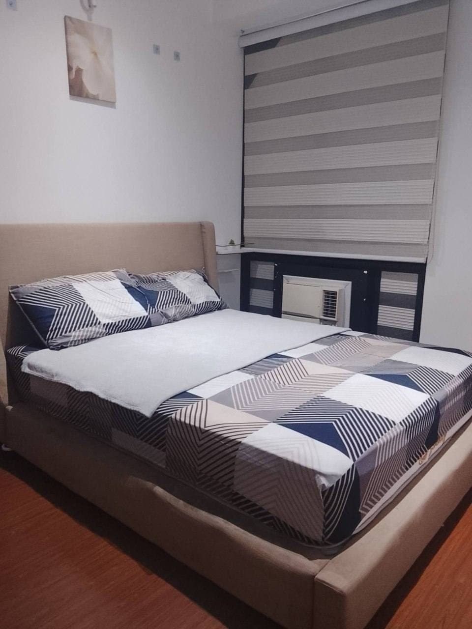 # 🌆 **FOR RENT: 1BR WITH BALCONY IN THE GRAMERCY RESIDENCES, MAKATI!** - photo 2