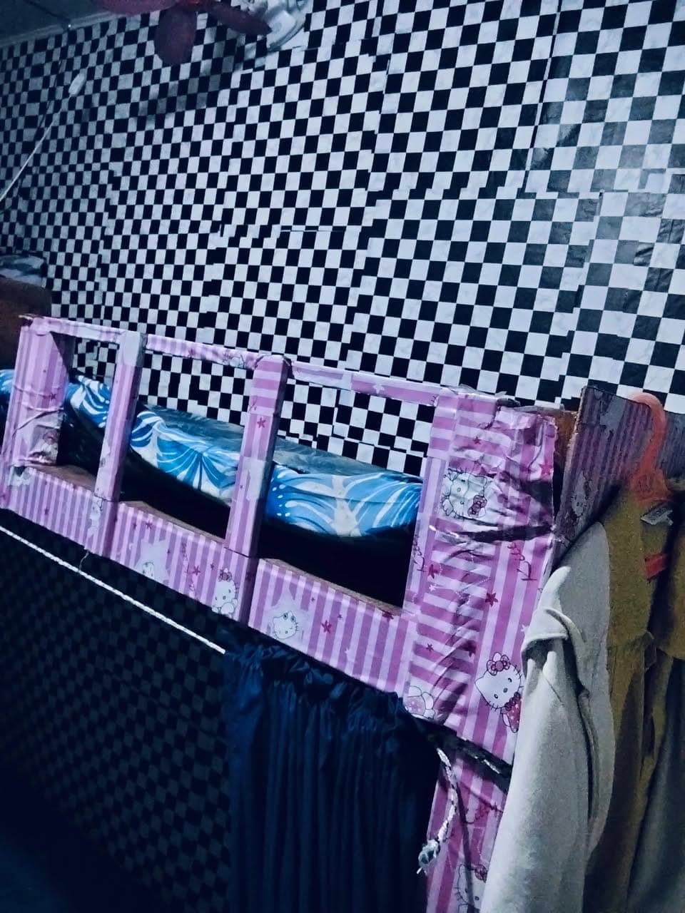 Available lady bedspace and room for rent 2,500 monthly near at BGC & guadalupe mall makati area. - photo 3