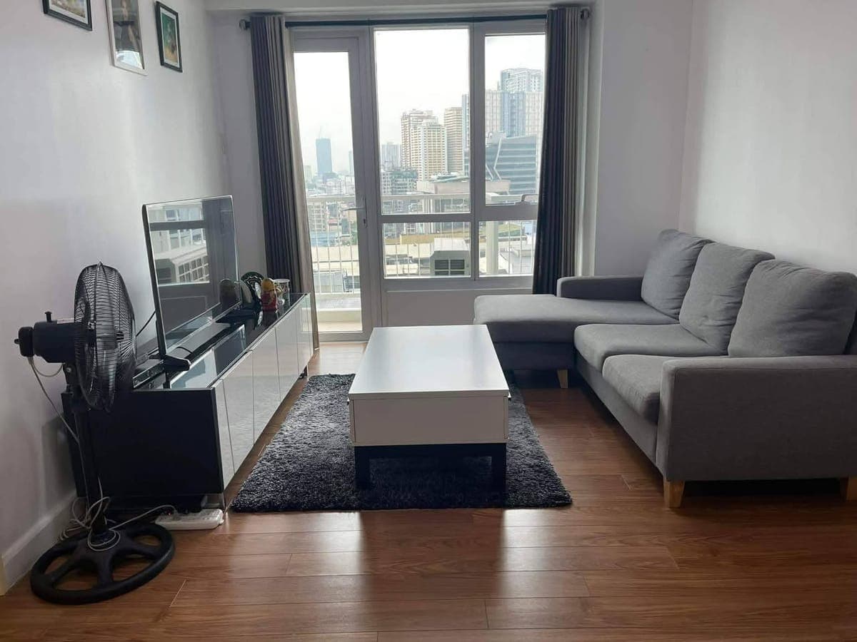 FOR LEASE! - photo 1