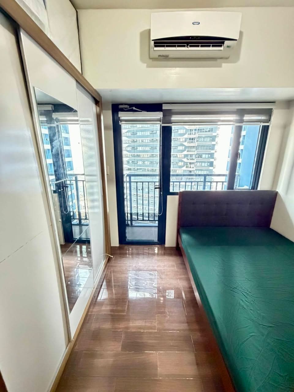 Property Name: Air Residences - photo 2