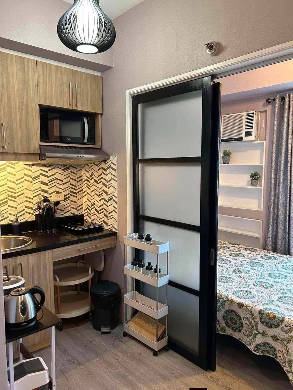 FOR RENT: ₱20,000/month. - Inclusive association dues - photo 4