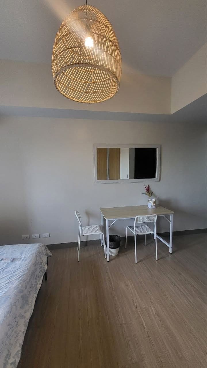 FOR LEASE: - photo 2