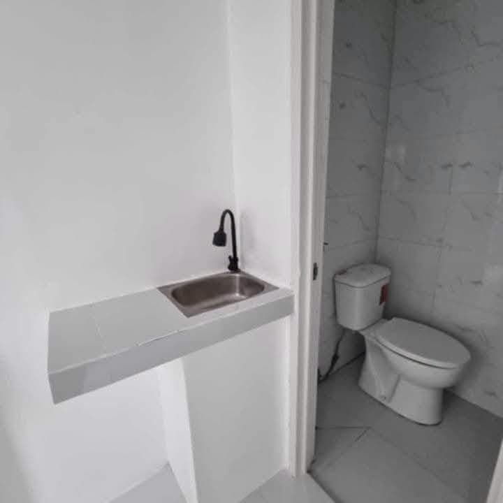 🏠  BRAND NEW STUDIO ROOMS with AIRCON for RENT!  Own Kitchen & Toilet & Bath. IKAW ang unang Titira! - photo 5