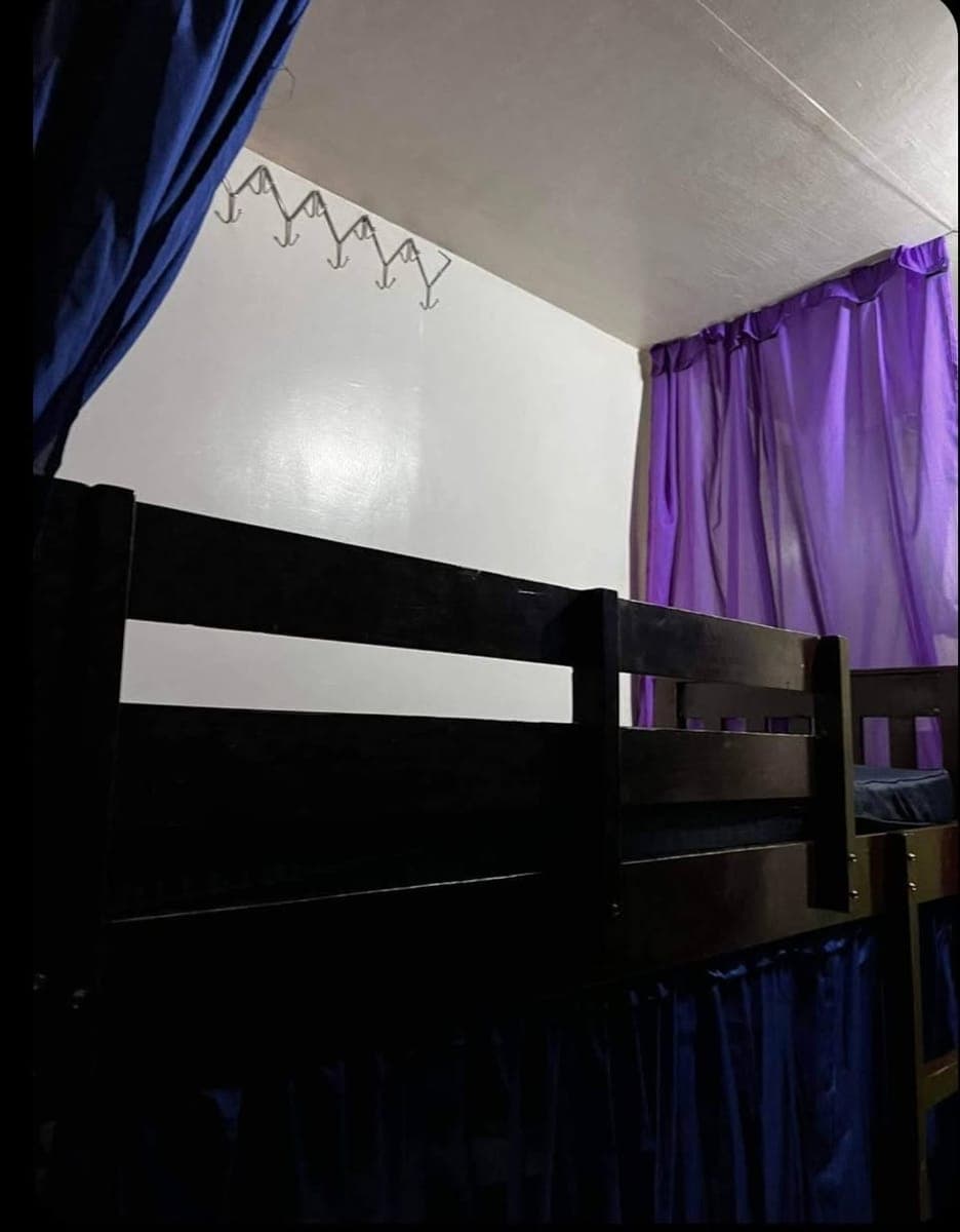 🎉 MALE BEDSPACE AVAILABLE! 🎉 - photo 2