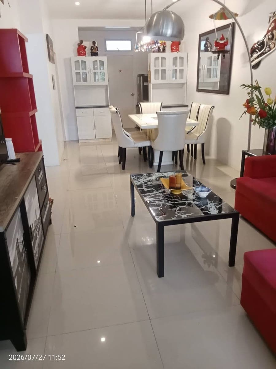 Townhouse for rent - photo 1