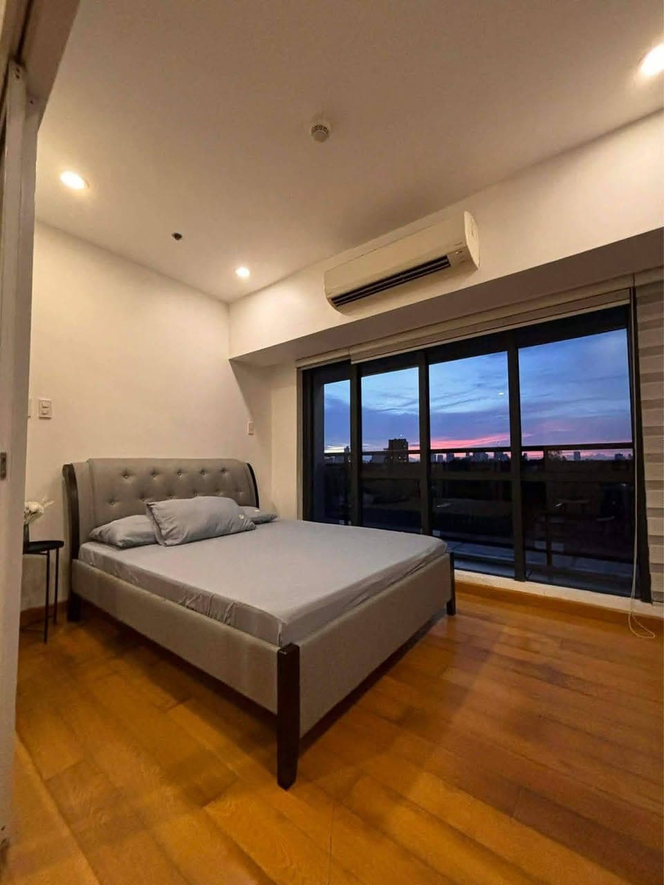 for Rent 1Br at 📍Milano Residences, Century City, Poblacion, Makati City - photo 1