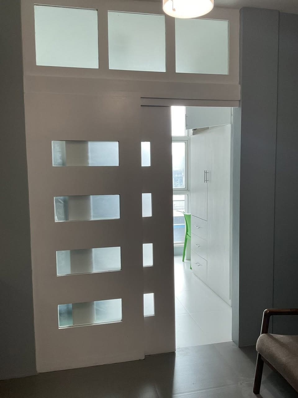 THE LINEAR MAKATI CONDO FOR RENT - photo 2
