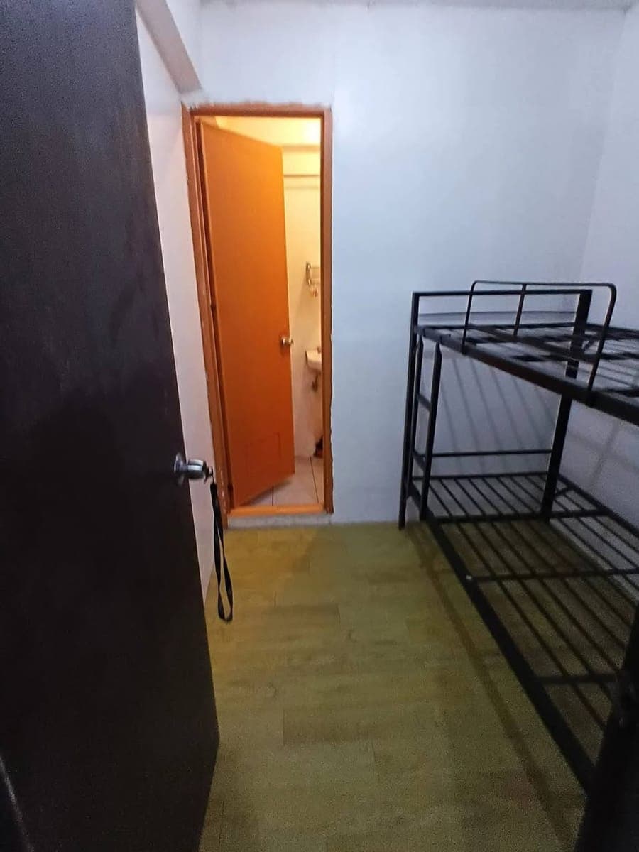 Room for Rent - photo 3