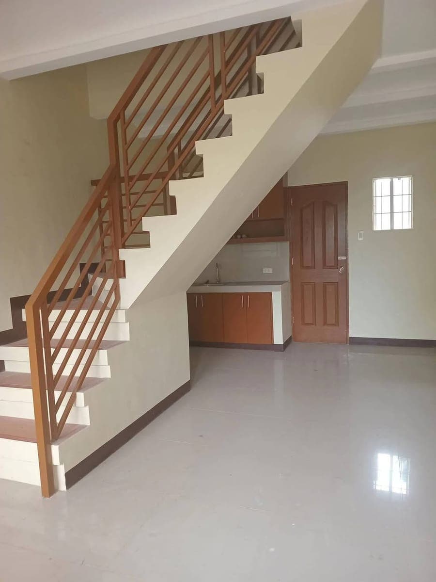 HOUSE FOR RENT - photo 2