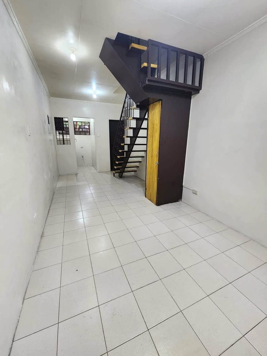 2 bedroom Townhouse for Rent - photo 3