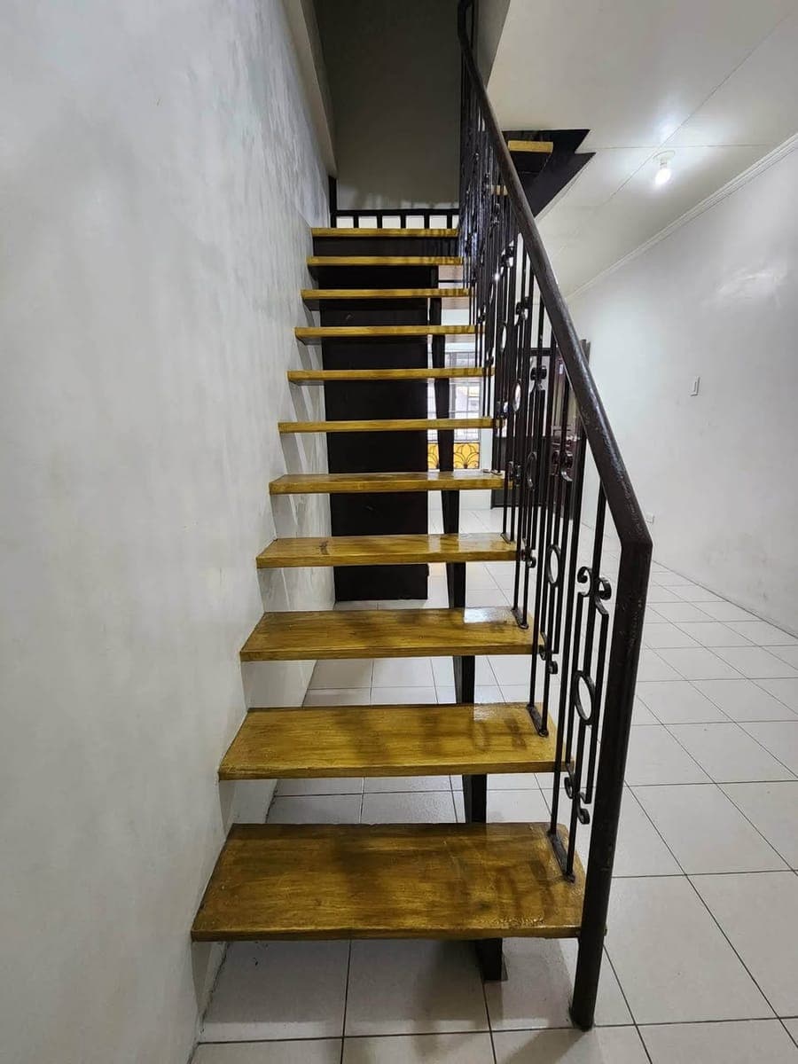 2 bedroom Townhouse for Rent - photo 5