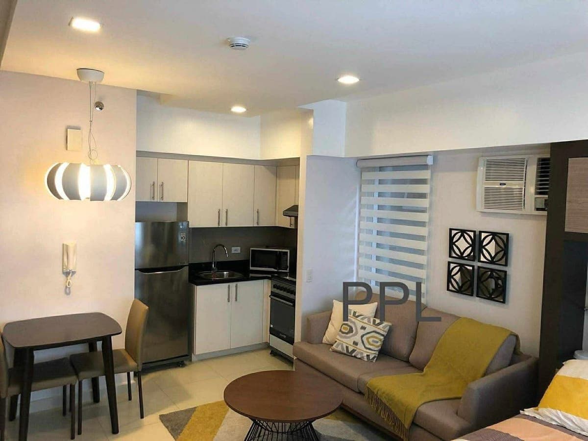 FOR LEASE: Affordable Fully Furnished Studio in The Lerato Tower 1, Makati - photo 1