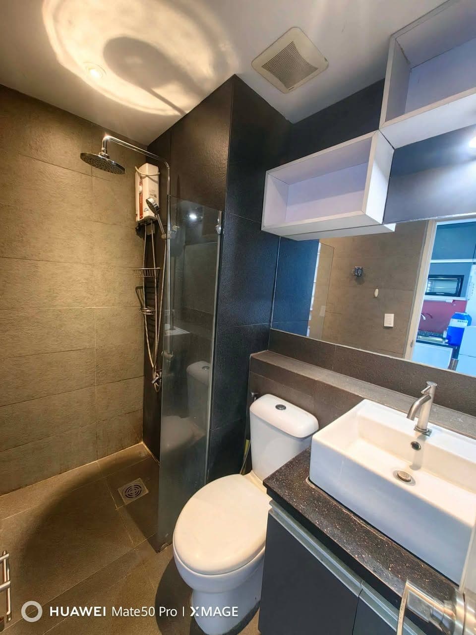 🏠 THE LINEAR MAKATI – STUDIO COUPLE UNIT - photo 2