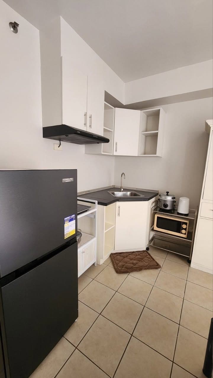 ✨ FOR RENT – Fully Furnished Studio Unit in Makati ✨ - photo 2