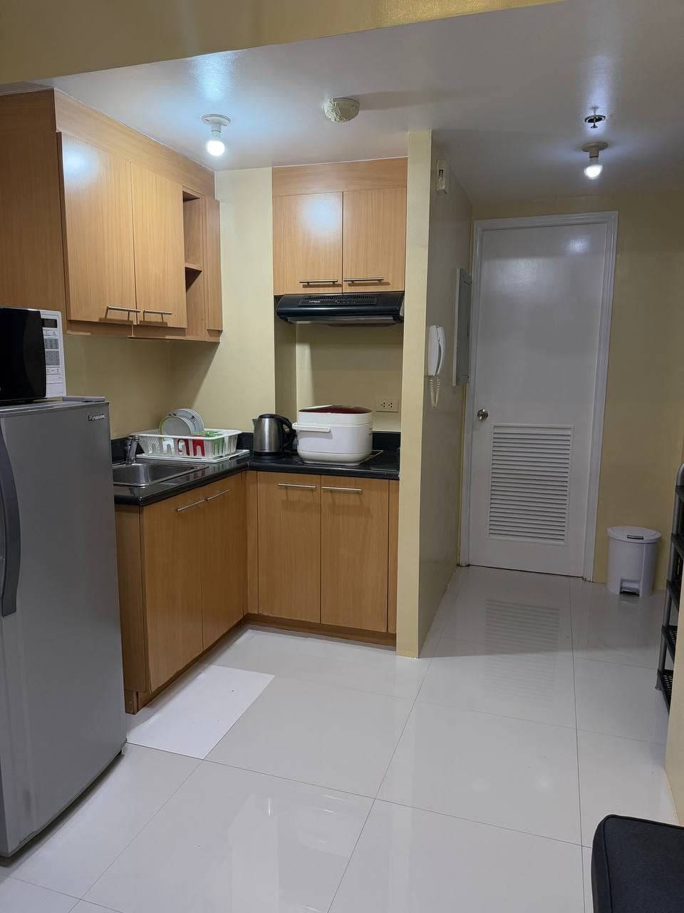 1bedroom makati condo, near RCbc tower and Makati med - photo 2
