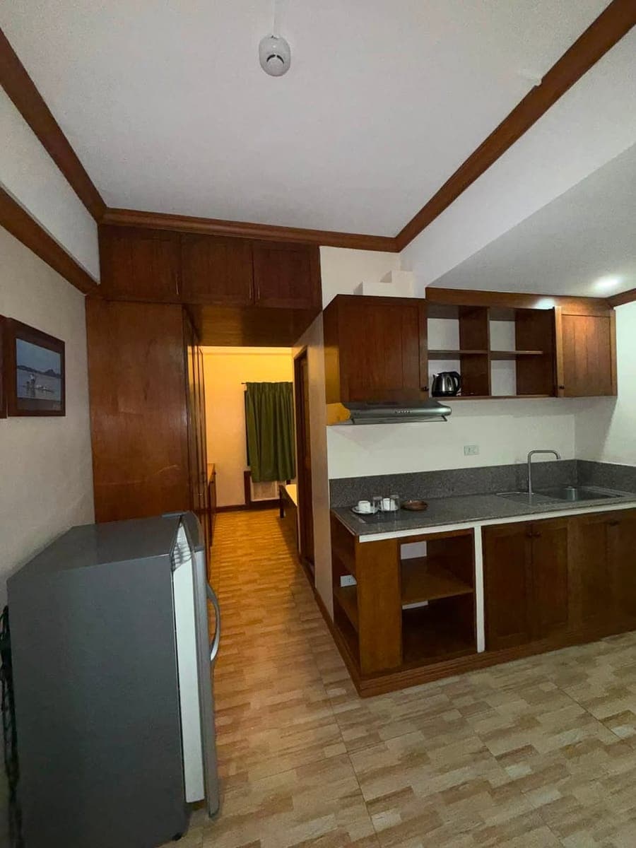 FOR RENT ‼️ 1 Bedroom & 2 Bedroom Condominium Units ‼️ - photo 2