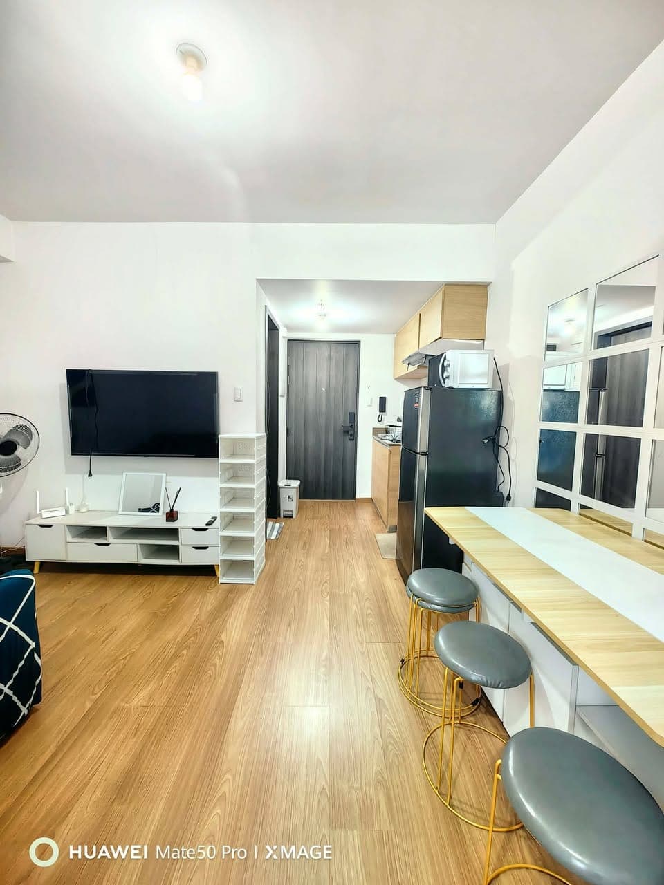 # Furnished 1BR at The Rise Makati - photo 3