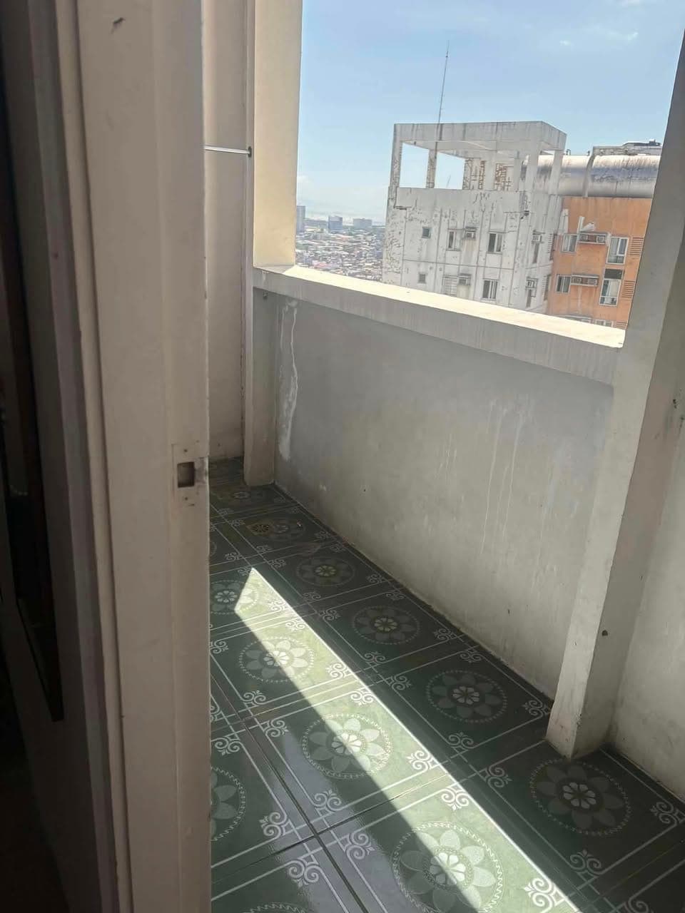 1 Bedroom with Balcony - photo 5