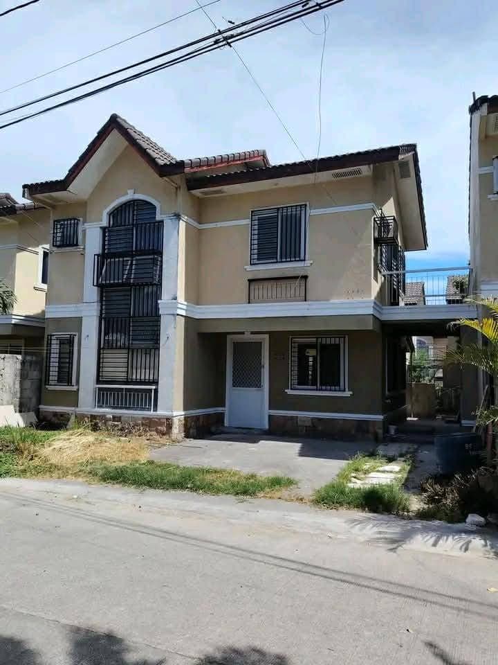 HOUSE FOR RENT RUSH SINGLE ATTACHED ALMOST FULLY FURNISHED 🔥🔥🔥 - photo 2