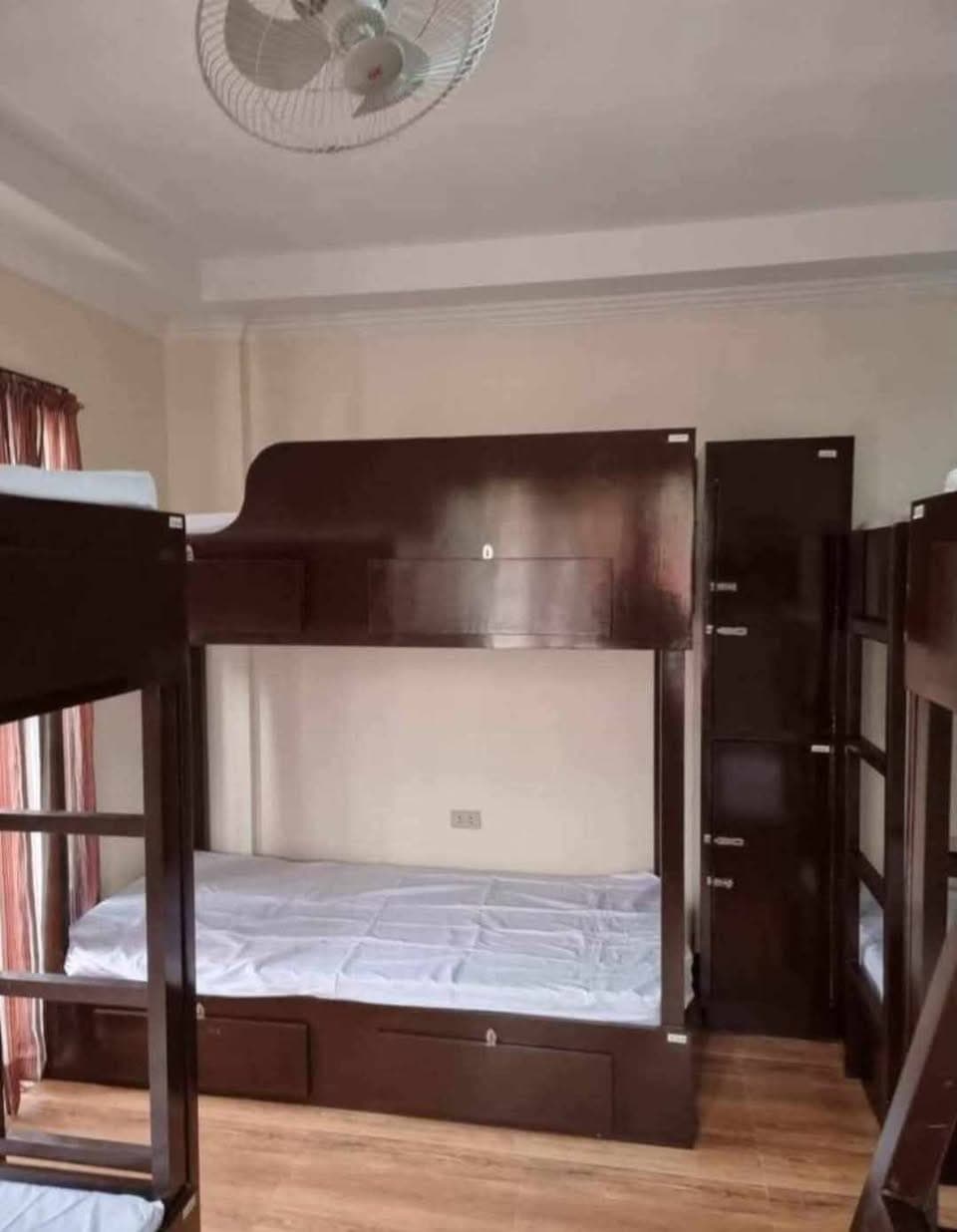 Available bedspacers for female only - photo 2
