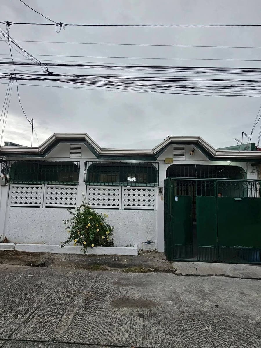 HOUSE FOR RENT - photo 1