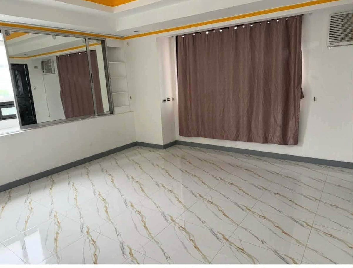 CONDO FOR RENT - photo 4