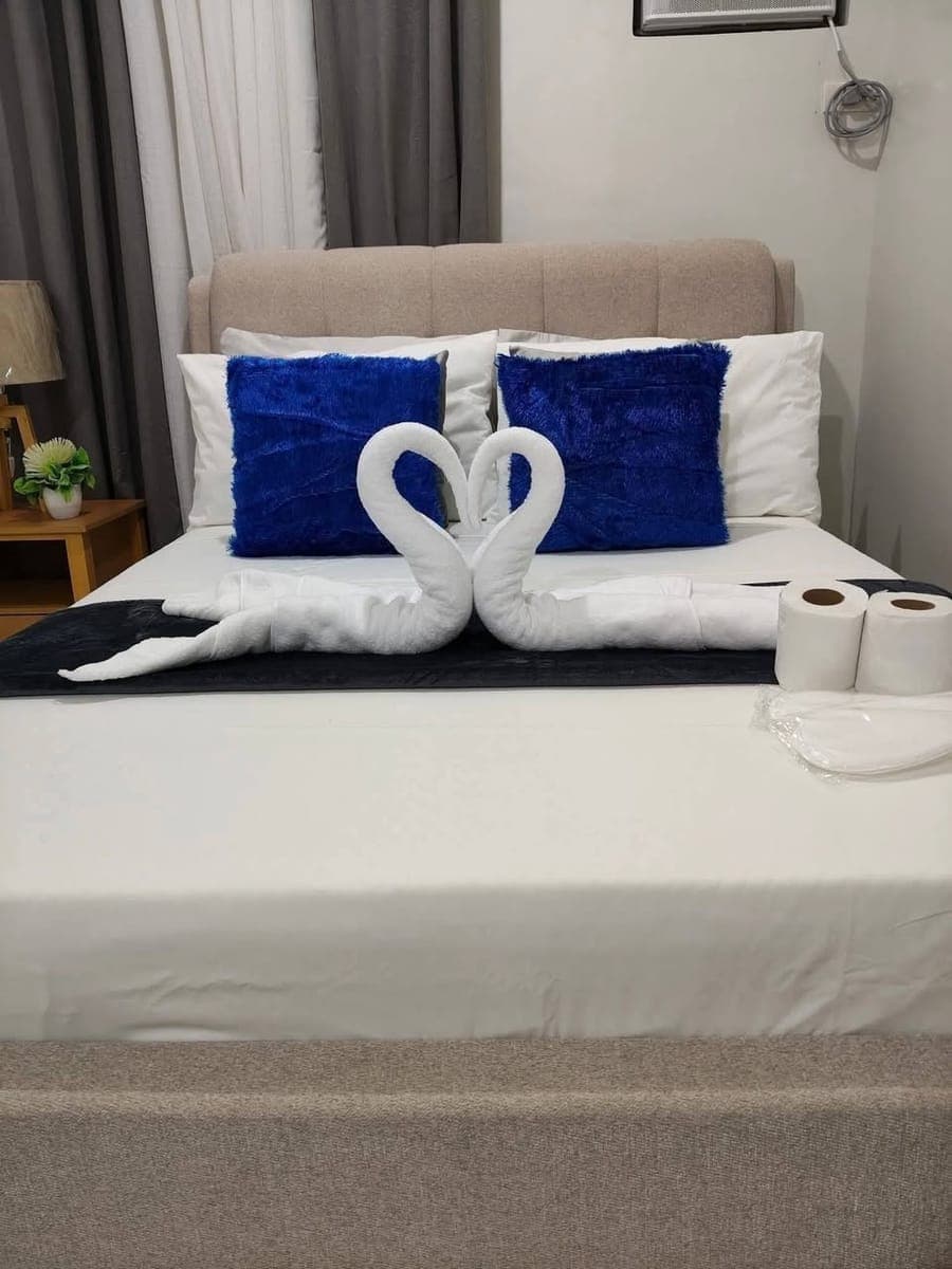 ✨ YOUR COMFORTABLE CITY HOME IS WAITING ✨ - photo 2