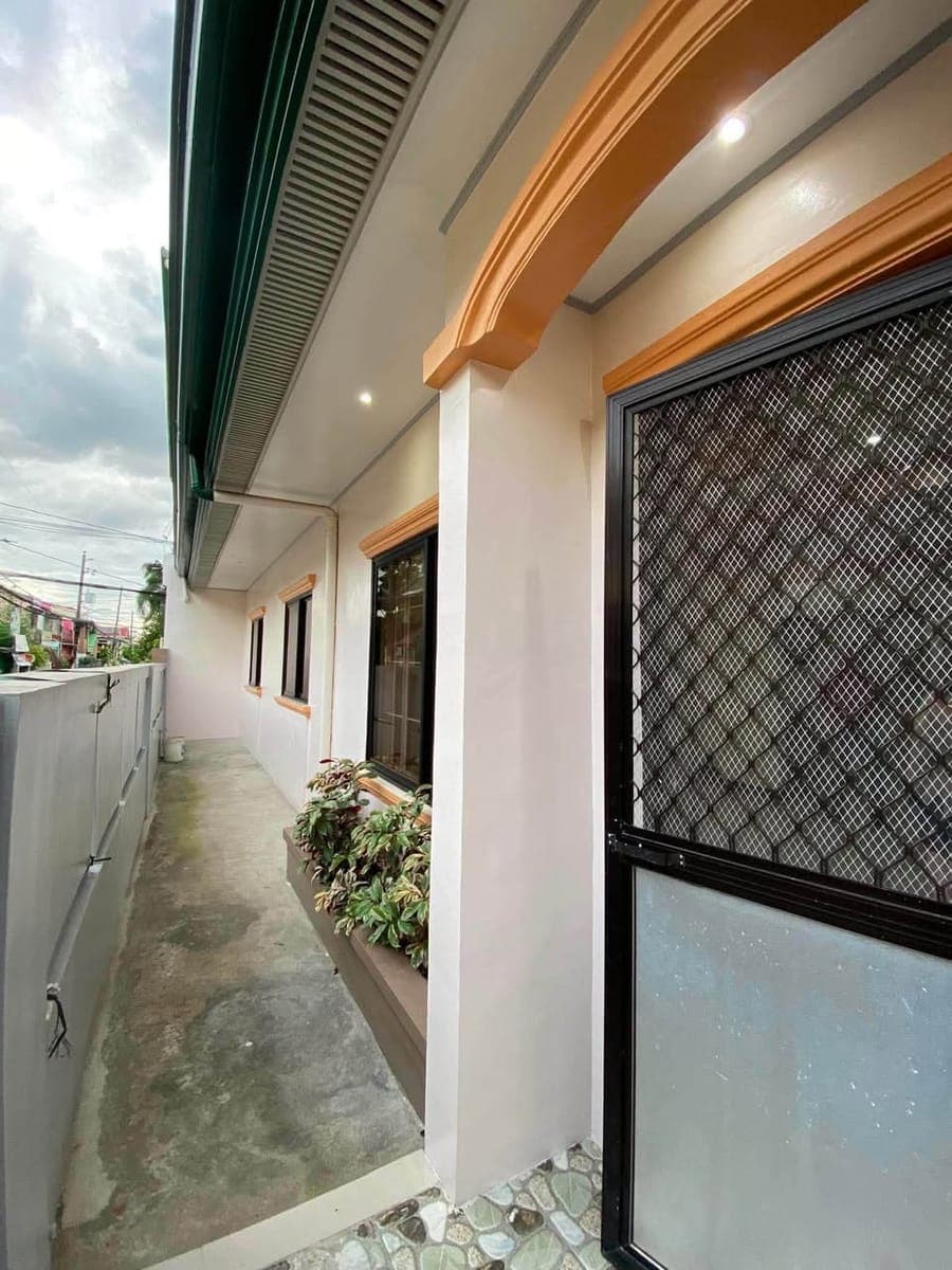 BUNGALOW HOUSE FOR RENT - photo 1