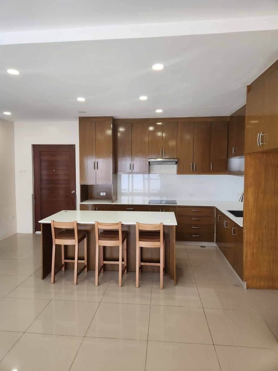 House for Rent (45k) - photo 1