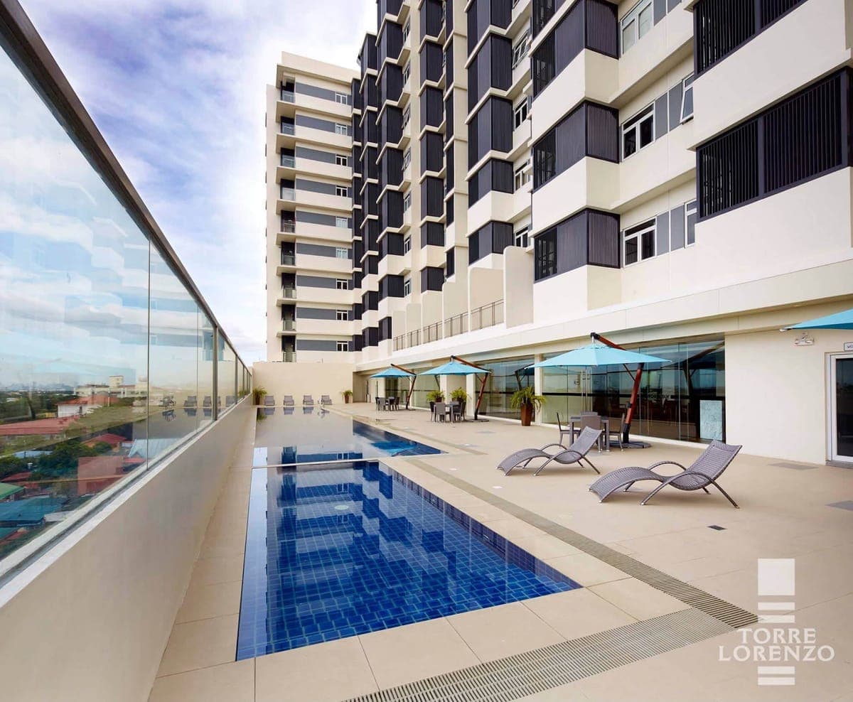 Looking for a 1-Bedroom Unit for Rent in Torre Sur? 🏙️✨ - photo 2