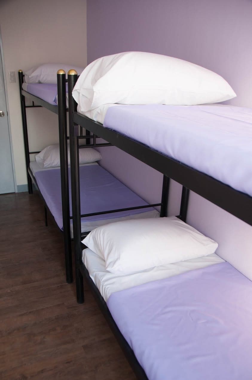Female Ladies Bedspace Makati - photo 4
