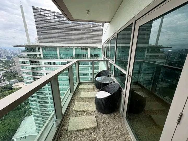 TWO BEDROOM WITH PARKING IN THE RESIDENCE AT GREENBELT‼️ - photo 3