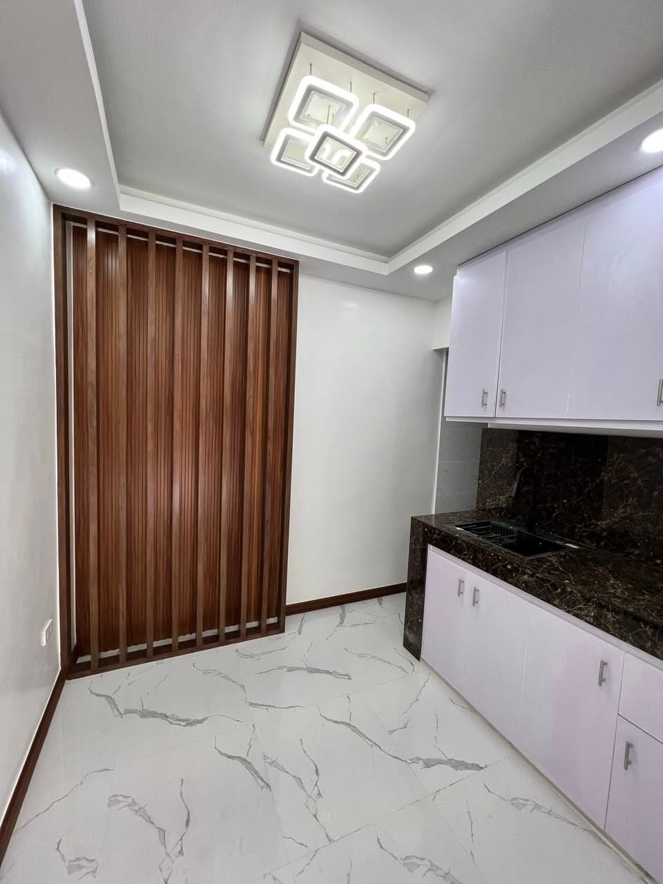📢 For Rent: One-Bedroom Unit - photo 1