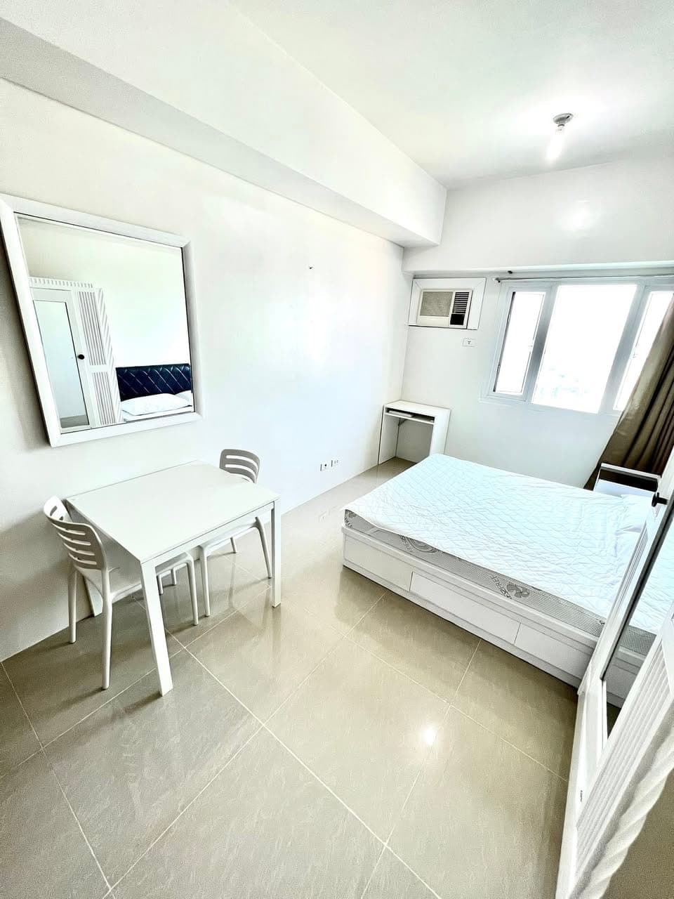 Quality Room For Rent - photo 1