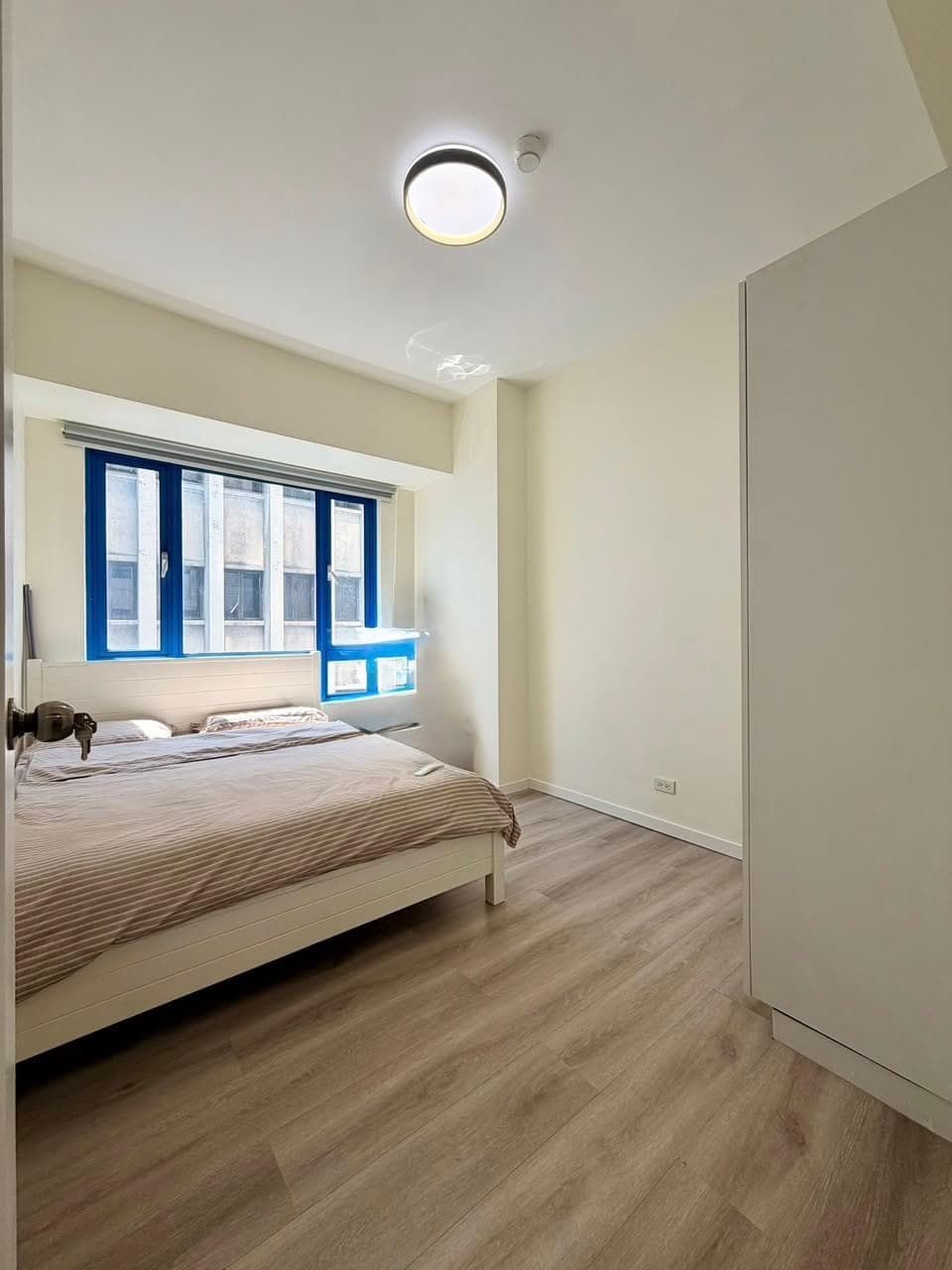 READ!!AVAILABLE FOR VIEWING! NEWLY RENOVATED 2br and 2t&b 63sqm with balcony; now@40k only! - photo 2