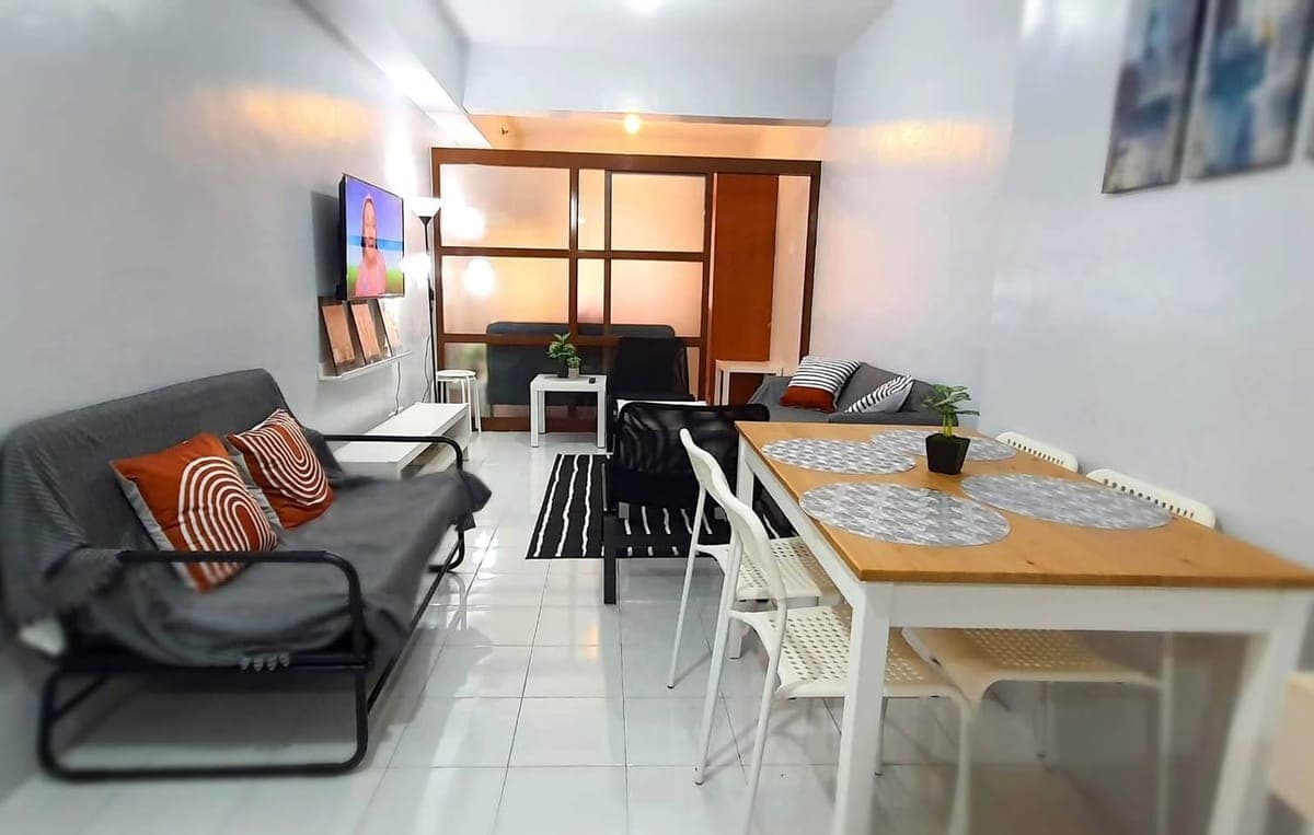 MAKATI EXECUTIVE TOWER 3 - photo 3