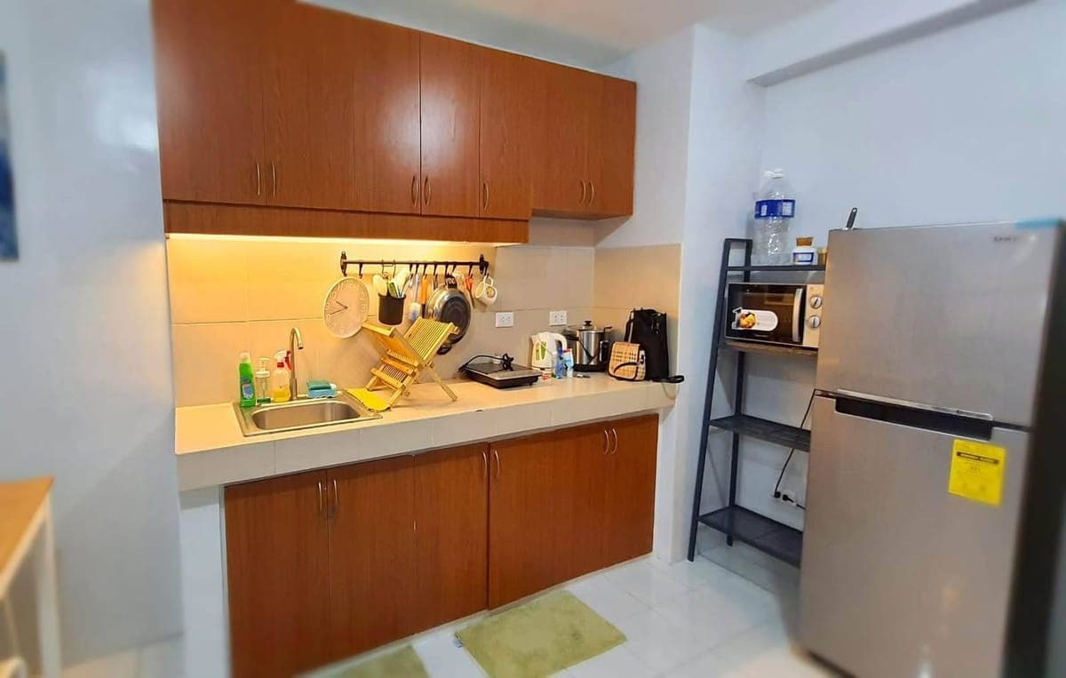 MAKATI EXECUTIVE TOWER 3 - photo 4