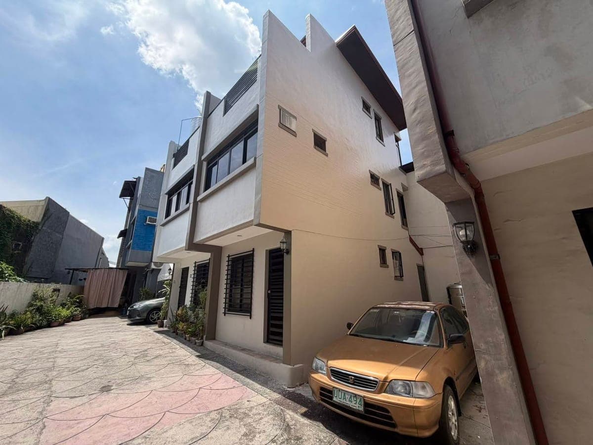 Jackielou Ville Townhouse for rent - agents are welcome - photo 2