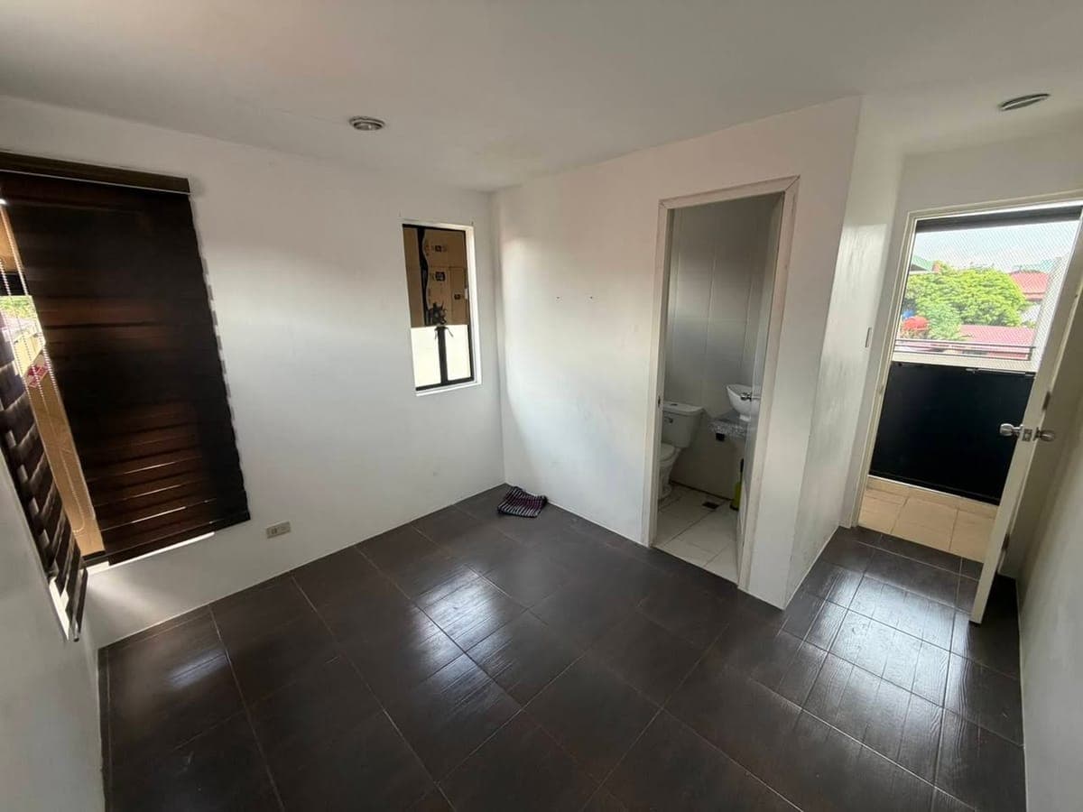 Jackielou Ville Townhouse for rent - agents are welcome - photo 3