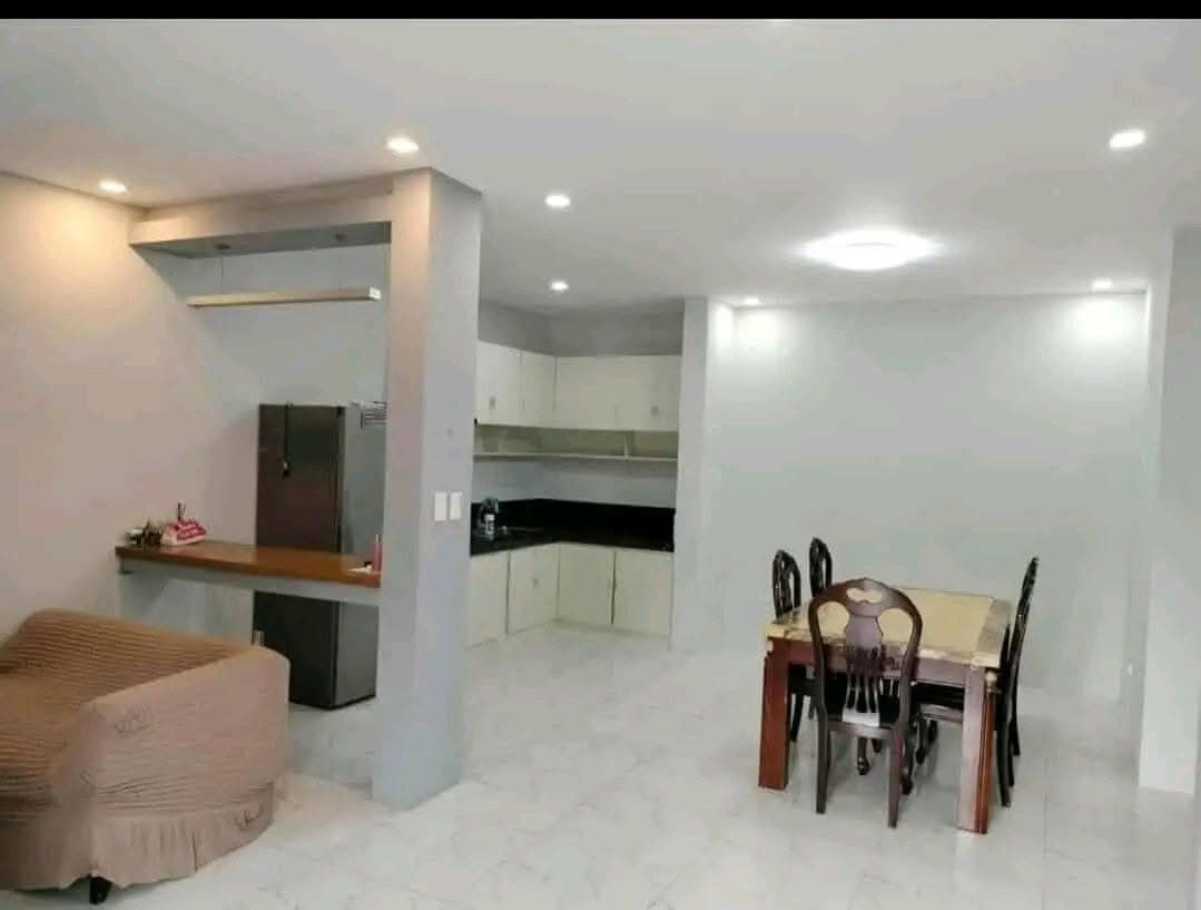 House For Rent inside Multinational Village Paranaque city - photo 1