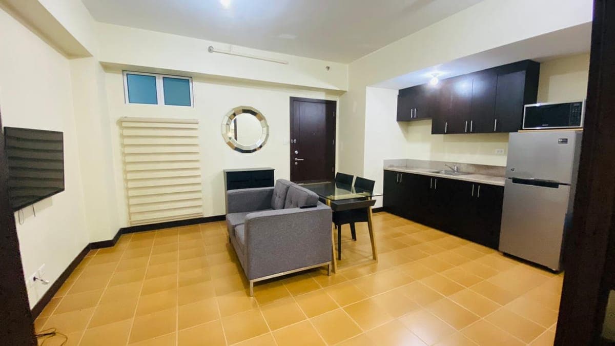 **2BR unit for rent. San Lorenzo Place Makati.** - photo 1