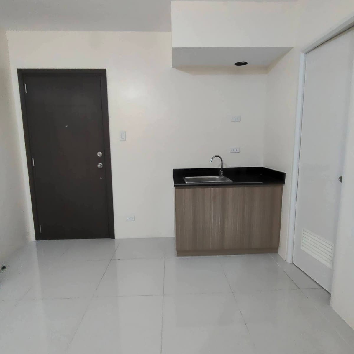 ✨ 1-BEDROOM BARE UNIT FOR RENT IN LAS PIÑAS! - photo 5