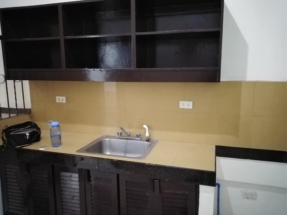 Spacious 4-Storey House for Rent - Near Makati & Pasay - photo 3