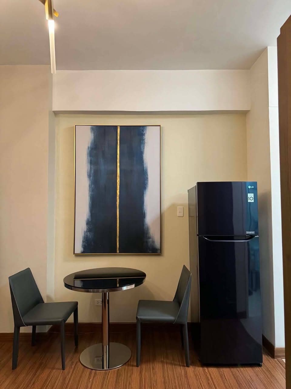 FOR RENT ‼️ - photo 2
