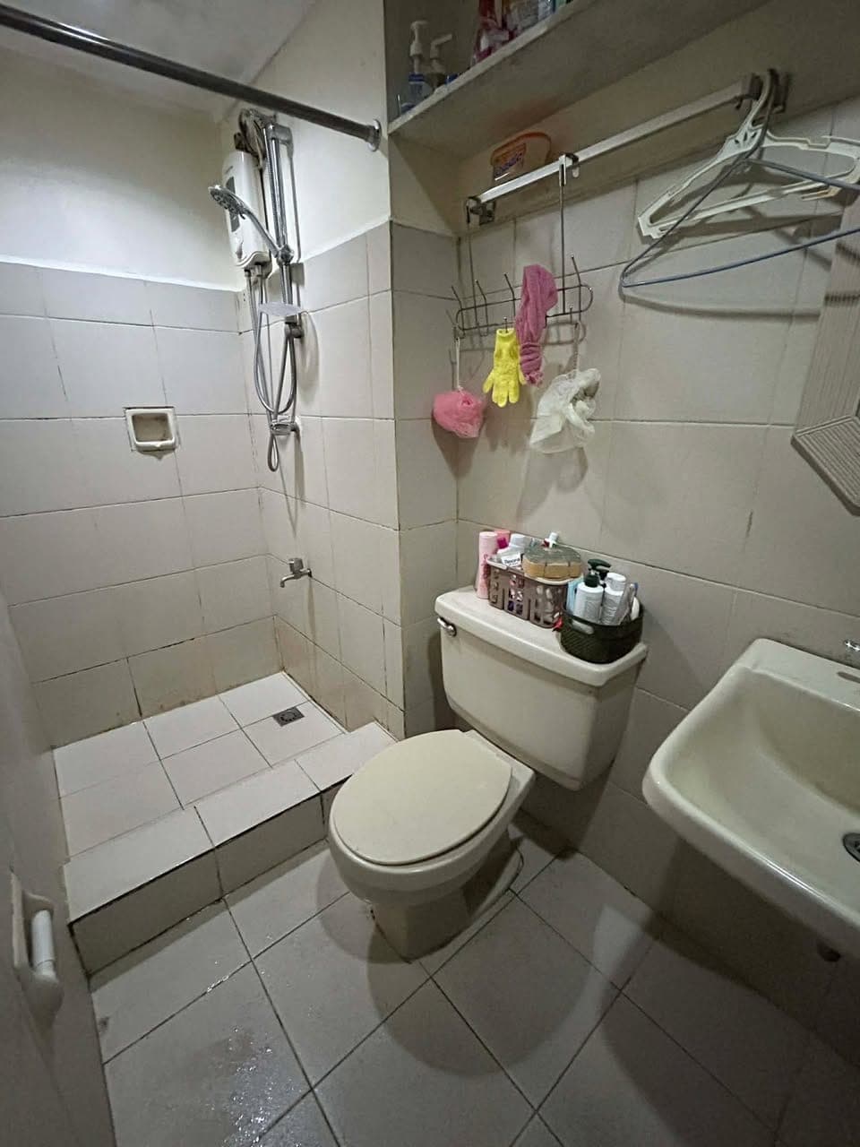 Looking for: 1 Female replacement - photo 4